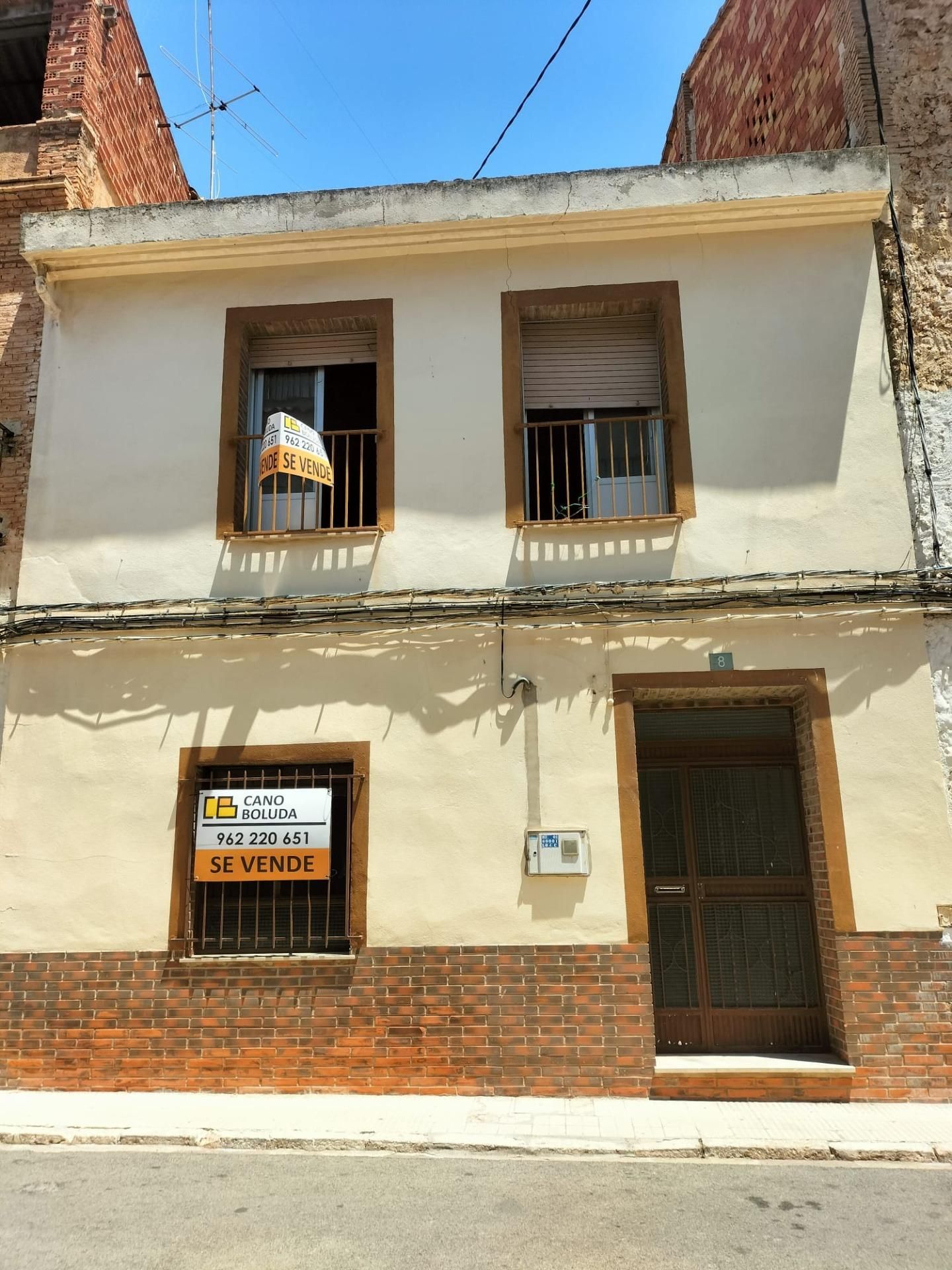 Exterior view of Country house for sale in Navarrés  with Terrace and Balcony