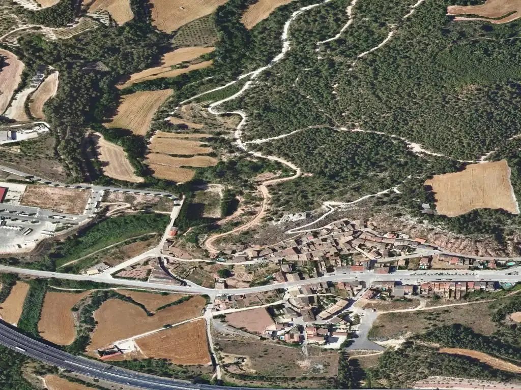 Casa adosada en venda a psaje Castell, Jorba