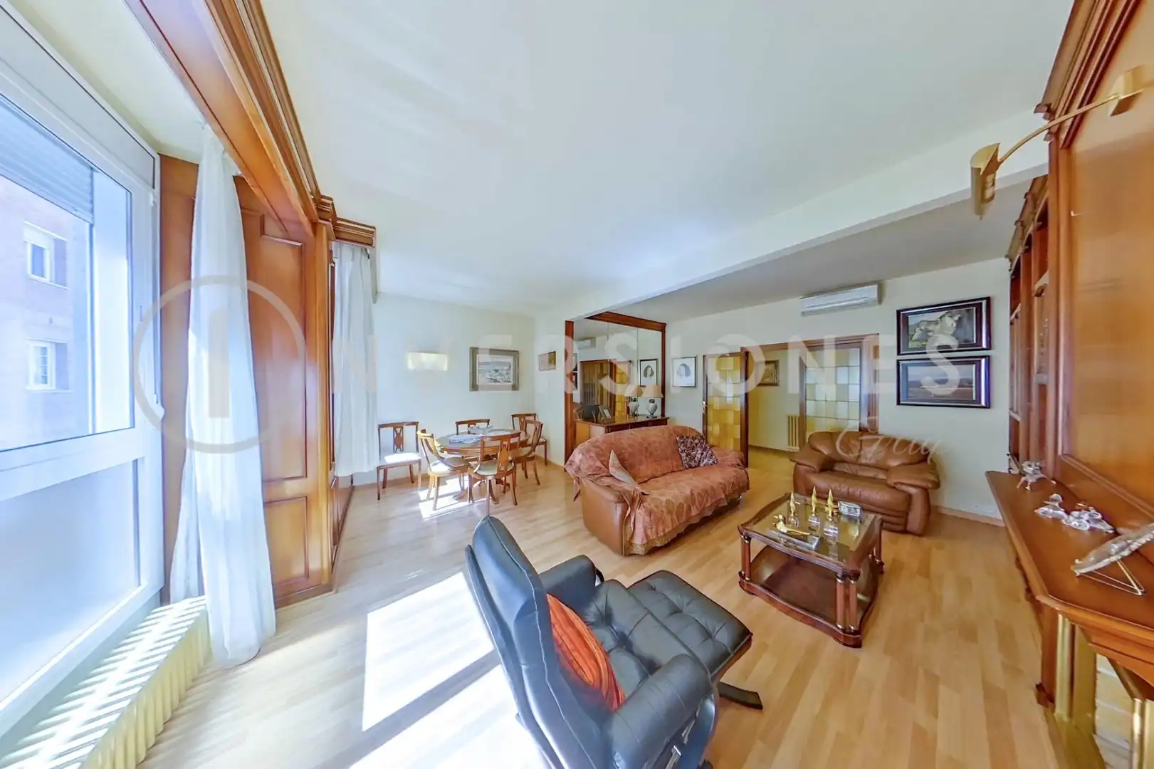 Sala de estar de Piso en venta en Barcelona con Aire acondicionado, Calefacción y Balcón