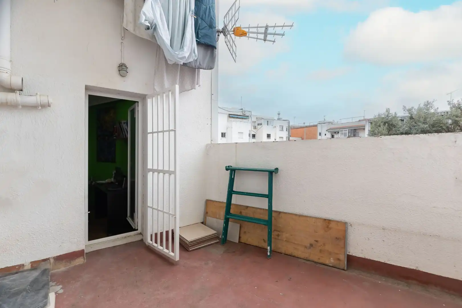 Terrassa de Apartament en venda en Santa Coloma de Gramenet amb Aire condicionat, Calefacció i Traster