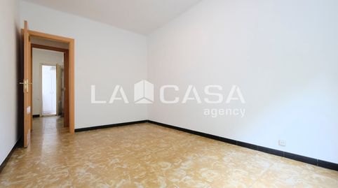 Foto 3 de Piso en venta en Carrer de la Jota, Vilapicina i la Torre Llobeta, Barcelona Capital