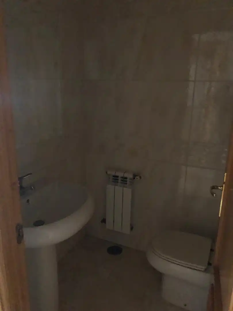 Baño de Dúplex en venta en Arévalo con Parquet, Amueblado y Horno