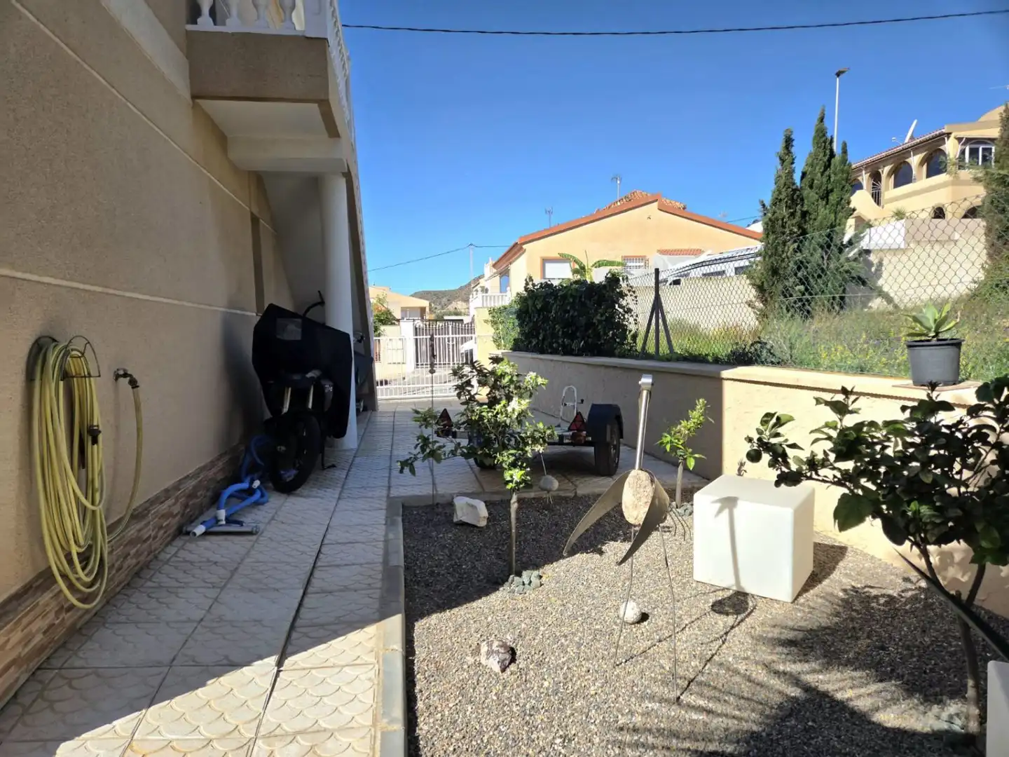 Vista exterior de Casa o chalet en venta en Águilas con Aire acondicionado, Terraza y Piscina