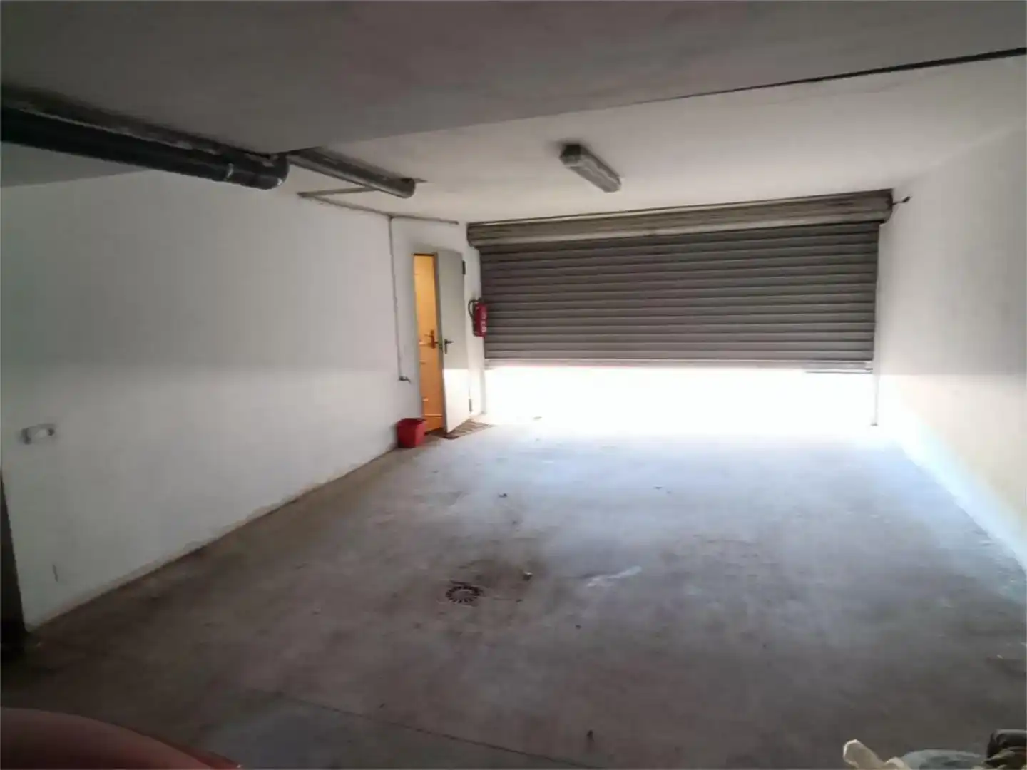 Aparcament de Casa adosada en venda en Valdefresno
