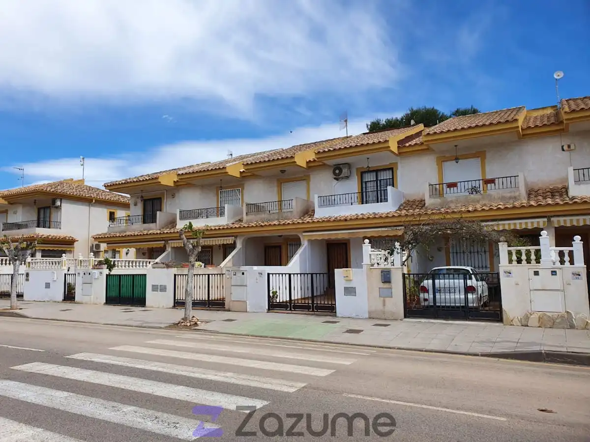 Casa adosada de alquiler en C. Clipper, El Mojón