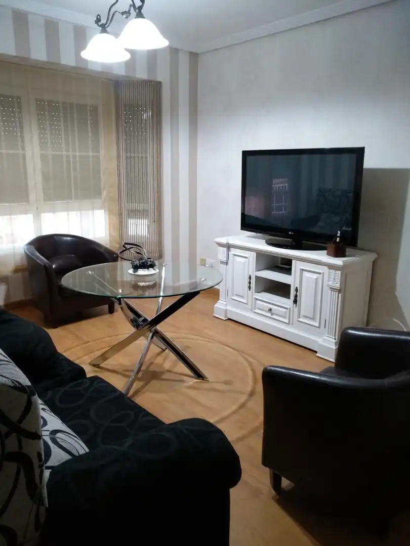 Sala d'estar de Casa o xalet en venda en Córdoba amb Aire condicionat, Calefacció i Terrassa