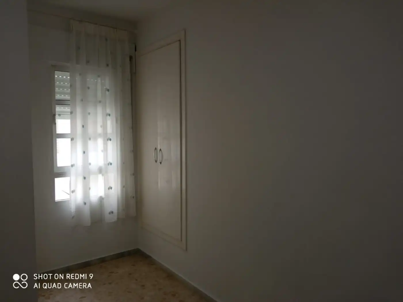 Habitación de Piso de alquiler en Chiclana de la Frontera con Aire acondicionado y Balcón