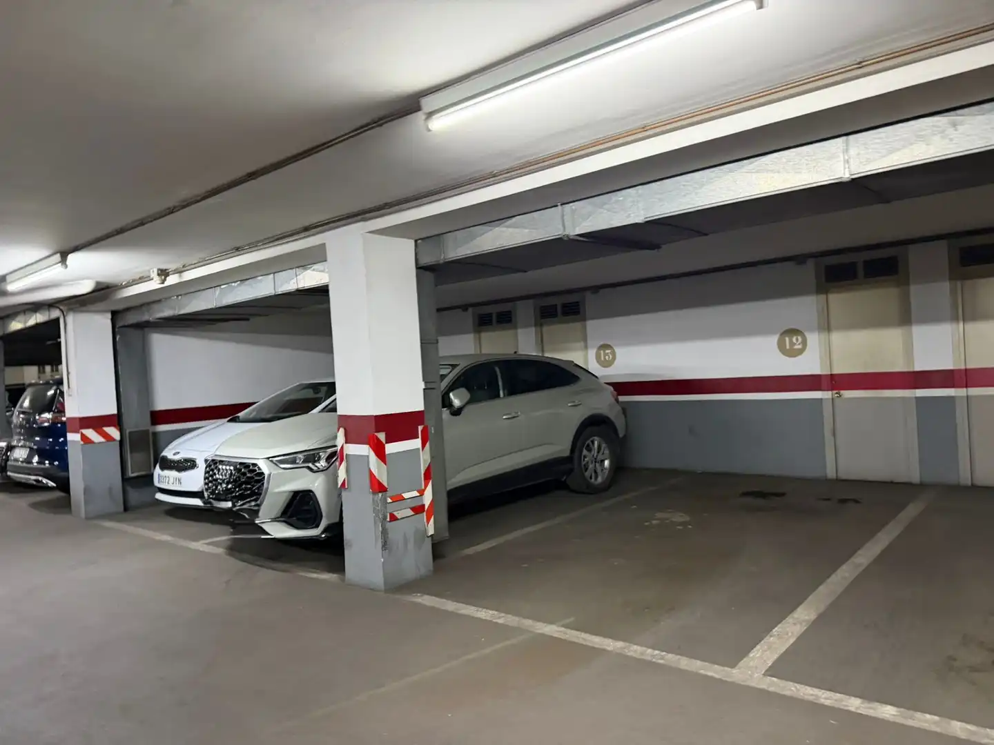 Parkplatz von Wohnung zur Miete in Almería mit Klimaanlage, Heizung und Terrasse