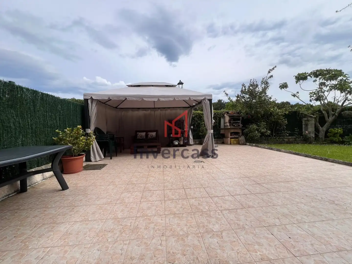 Terraza de Casa adosada en venta en Castro-Urdiales con Calefacción, Jardín privado y Terraza