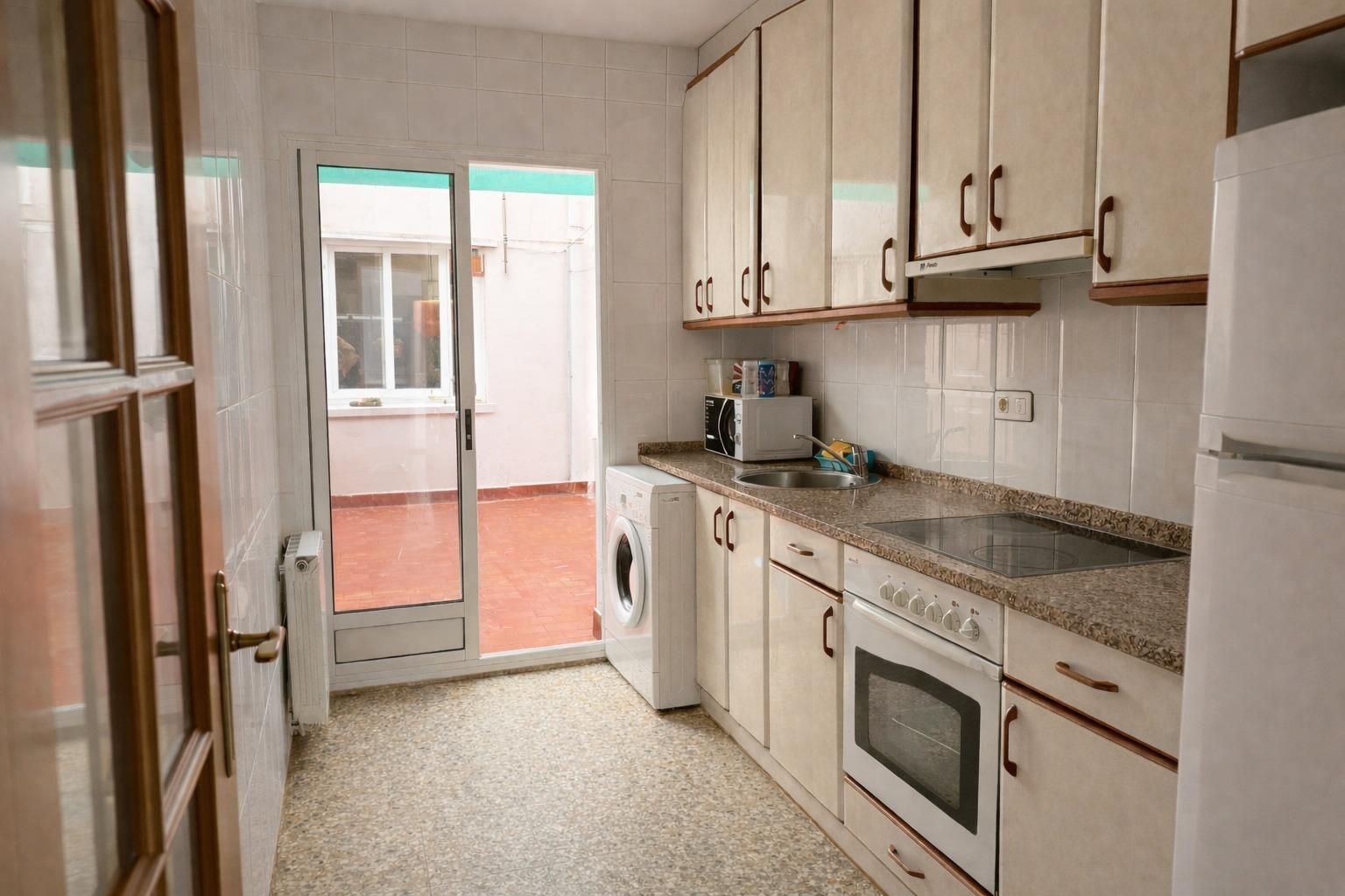 Cocina de Piso en venta en  Zaragoza Capital con Calefacción, Terraza y Trastero