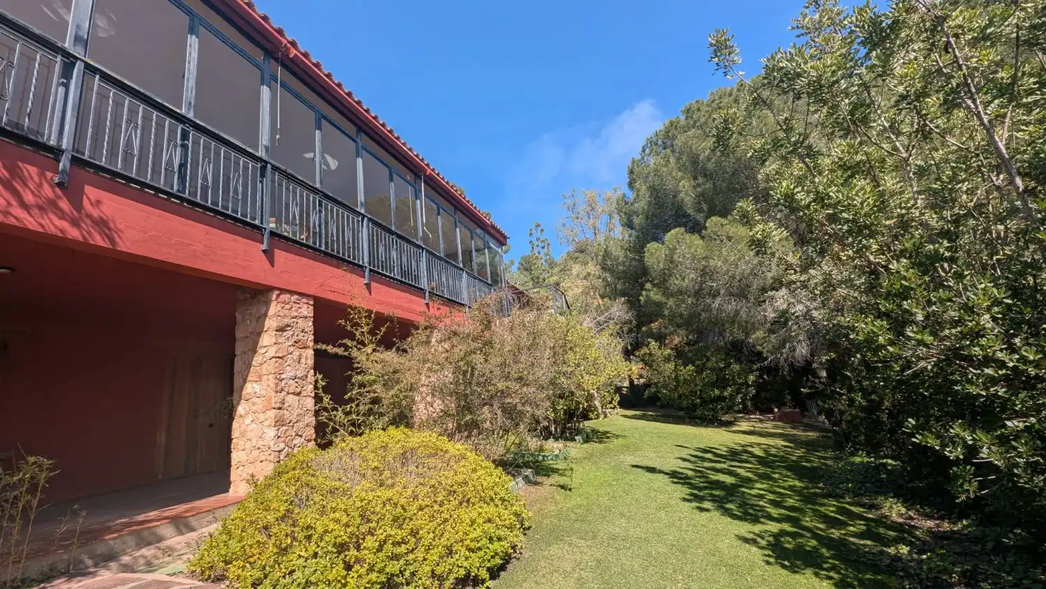 Vista exterior de Casa o chalet de alquiler en Borriol con Calefacción, Terraza y Trastero
