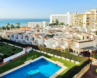 Vista exterior de Apartament en venda en Nerja amb Calefacció i Terrassa