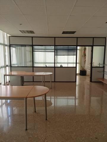 Oficina en Alquiler en Can Pantiquet