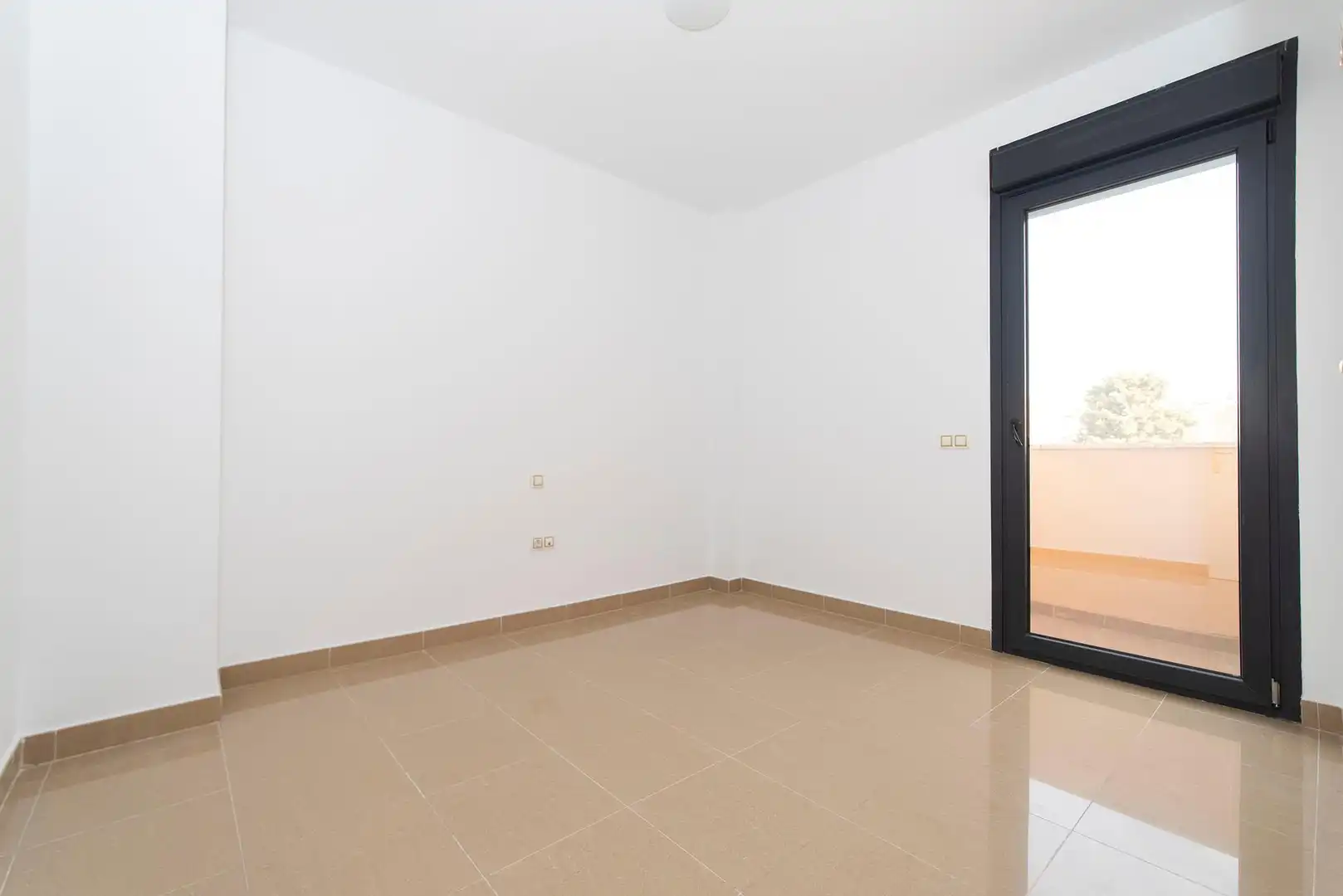 Wohnung mit Terrasse zum Verkauf in Castillo de Cumb. Mayores 6, imagen 13