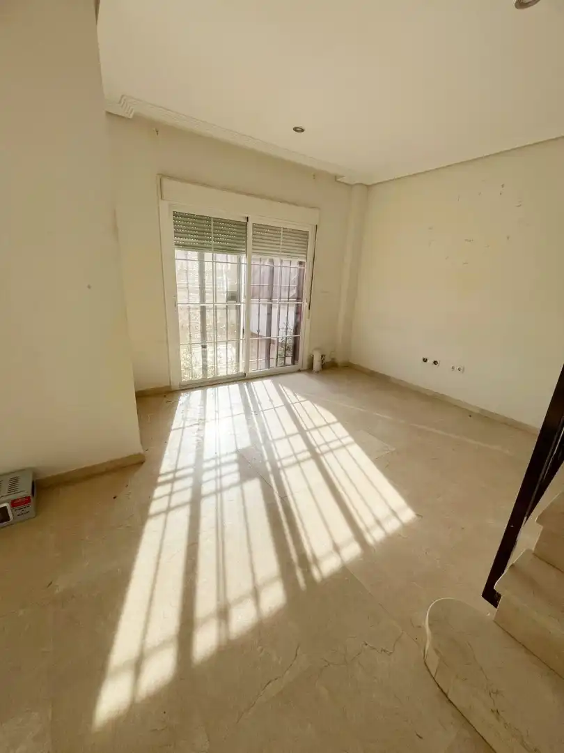 Casa adosada en venda en Córdoba amb Aire condicionat, Calefacció i Piscina comunitària