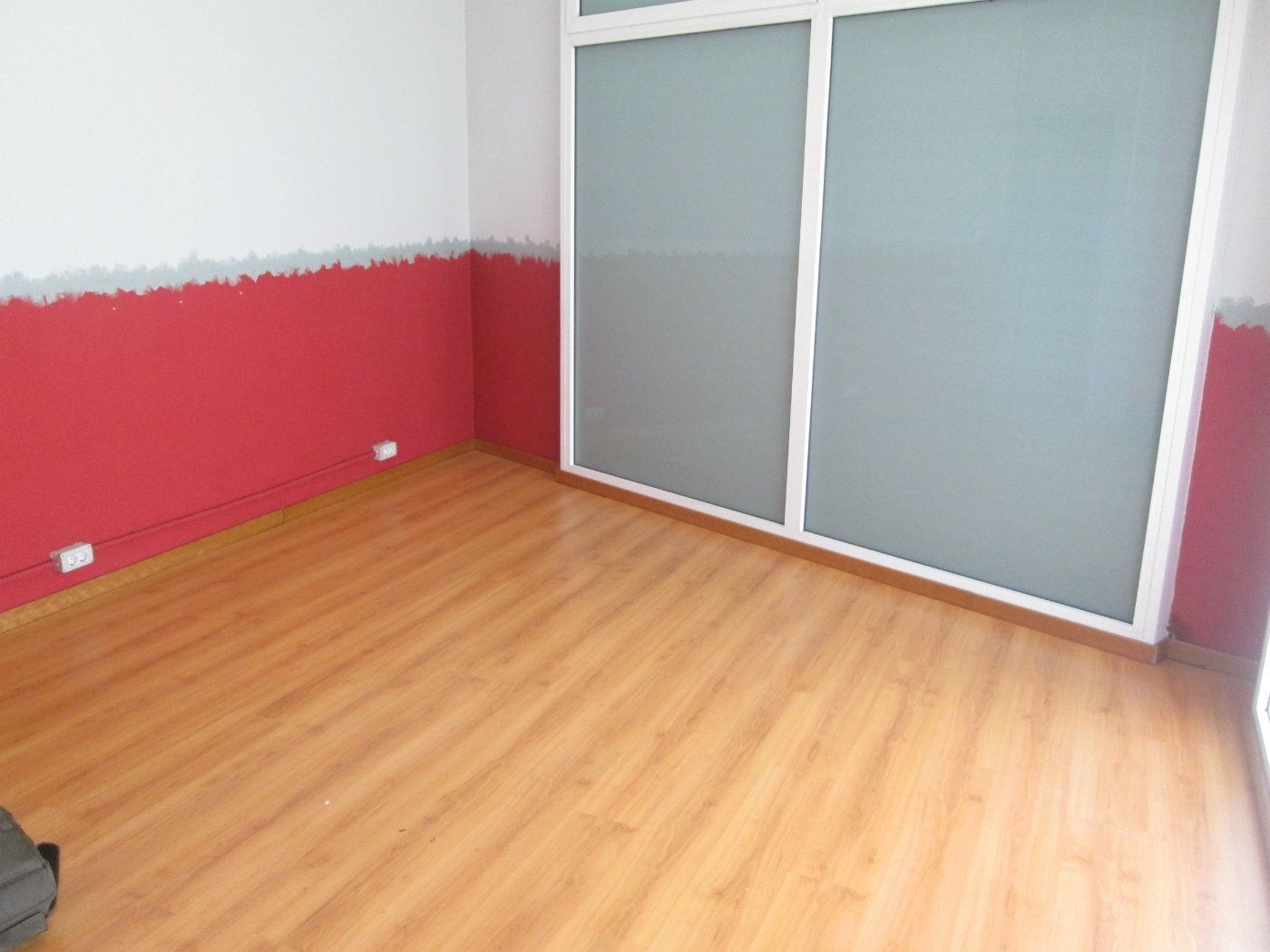 Premises to rent in Centre