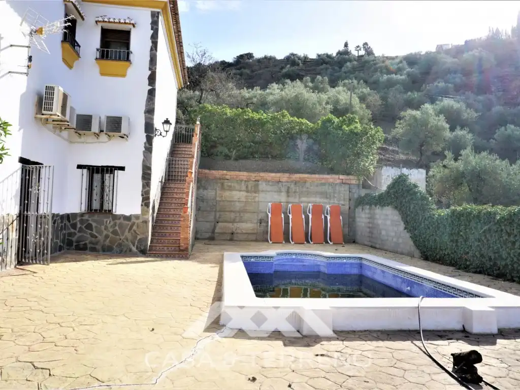 Haus mit Pool zum Verkauf in Sayalonga, imagen 31