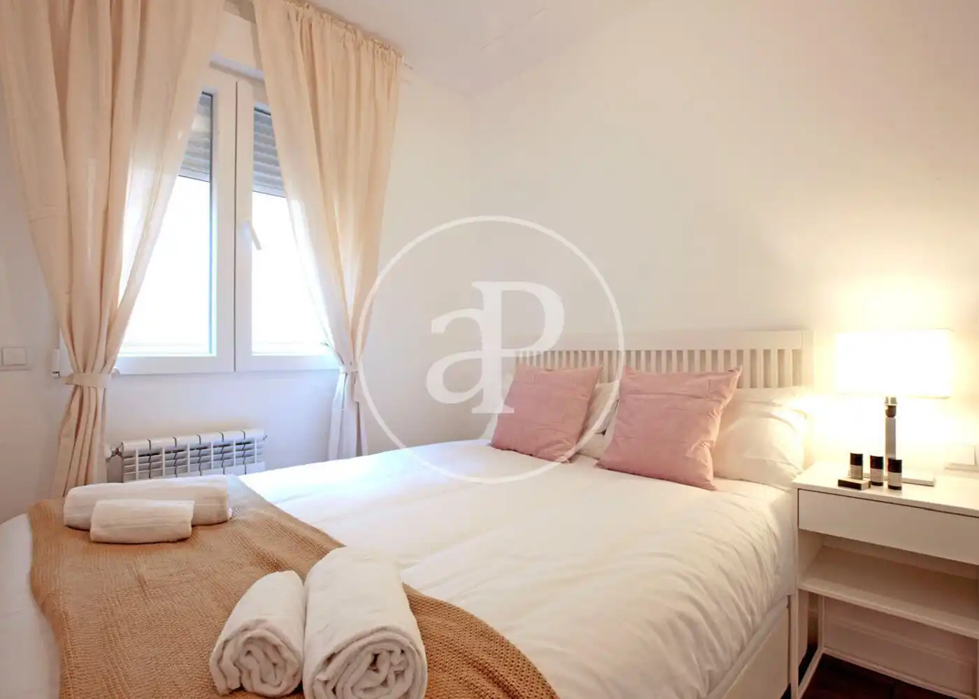 Habitación de Piso en venta en Madrid con Aire acondicionado y Calefacción