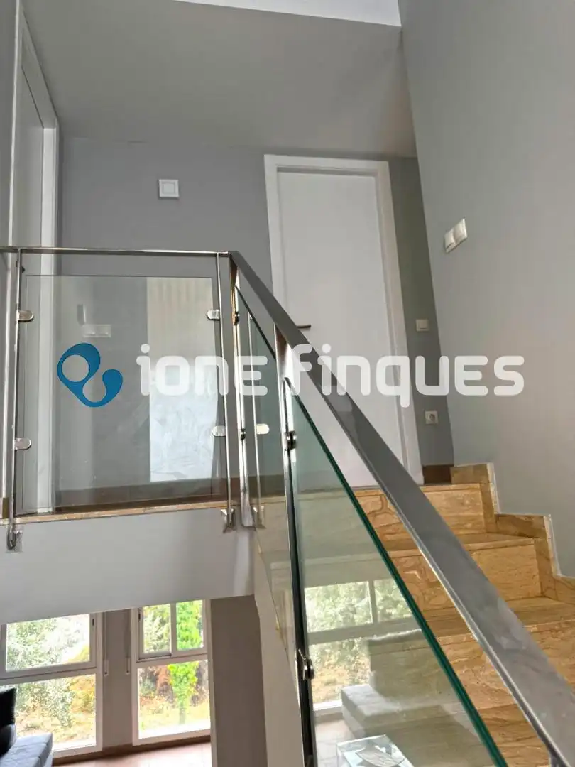 Casa o chalet en venta en Rubí con Calefacción, Terraza y Piscina