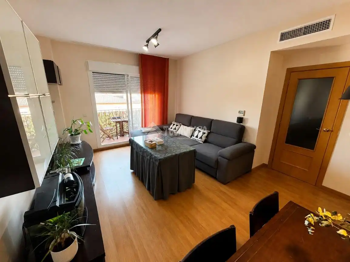 Piso con ascensor en venta en Pinseque, imagen 2