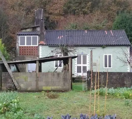 Vista exterior de Casa o chalet en venta en Brión con Amueblado