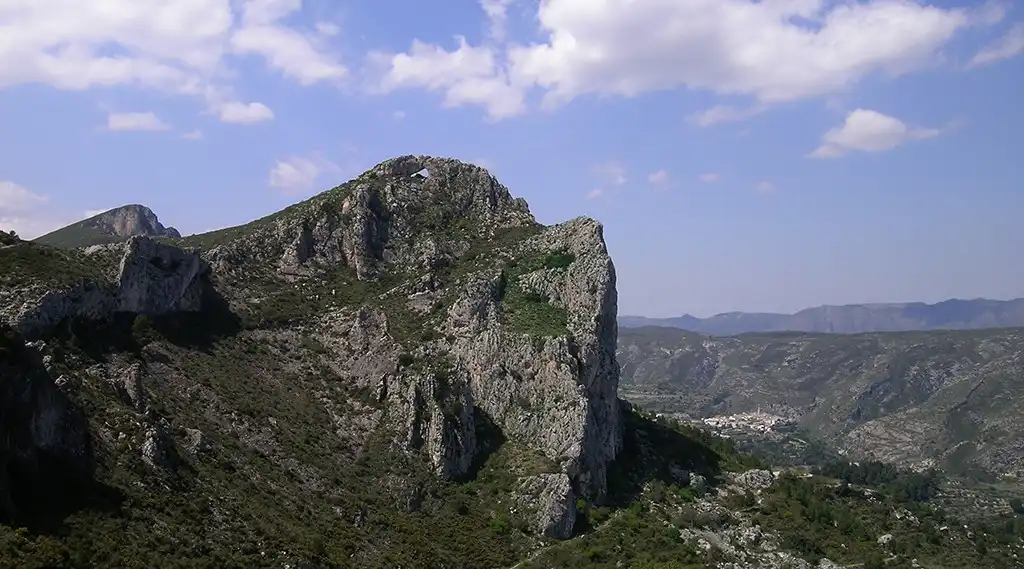 Edificio en venta en La Vall d'Alcalà