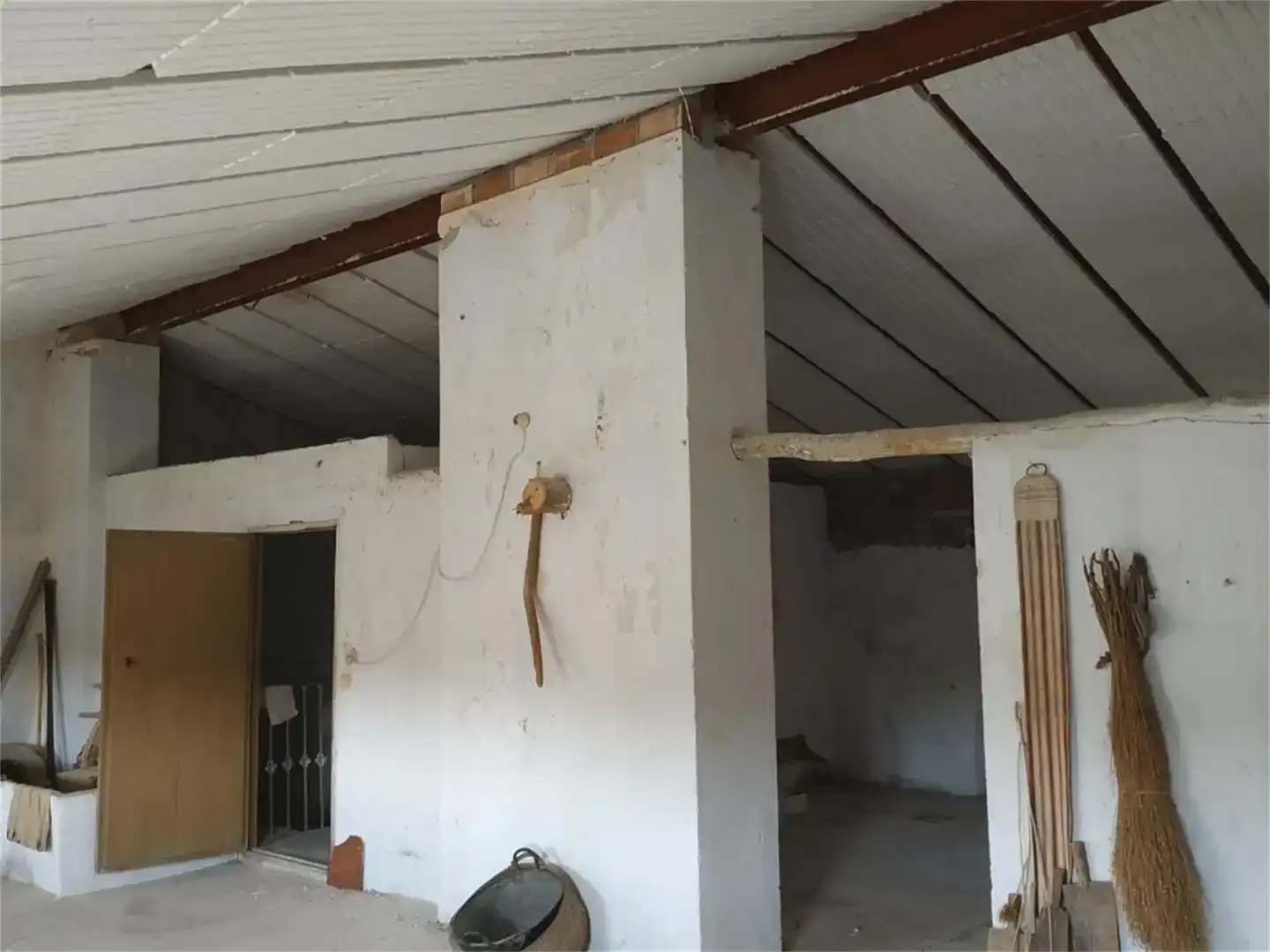 Casa adosada en venda en Galera amb Moblat i Balcó