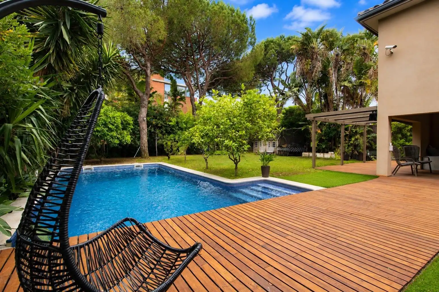 Piscina de Casa o chalet en venta en Gavà con Aire acondicionado, Calefacción y Jardín privado
