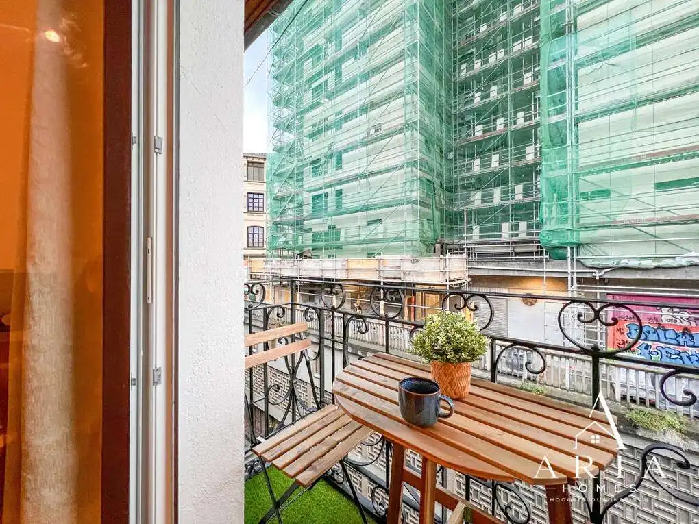 Terrassa de Pis en venda en Bilbao  amb Calefacció, Moblat i Balcó