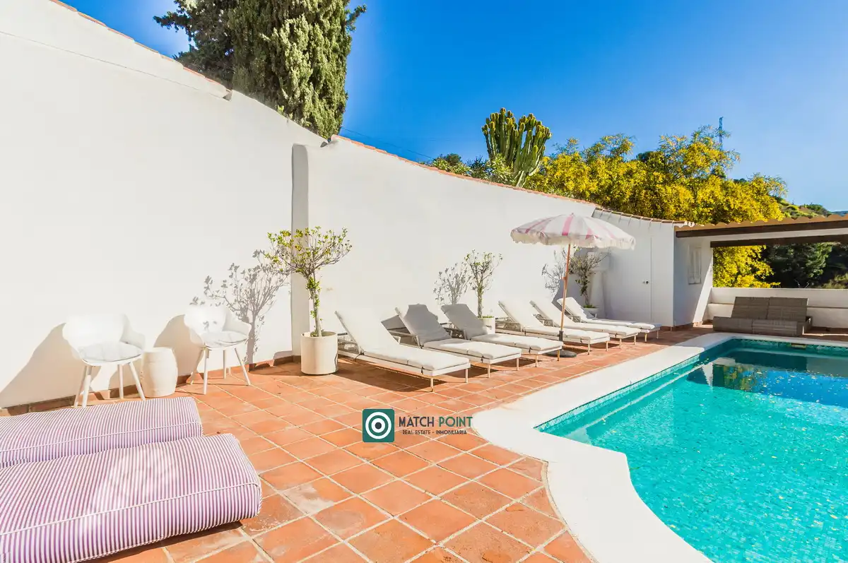 Piscina de Casa o chalet en venta en Almuñécar