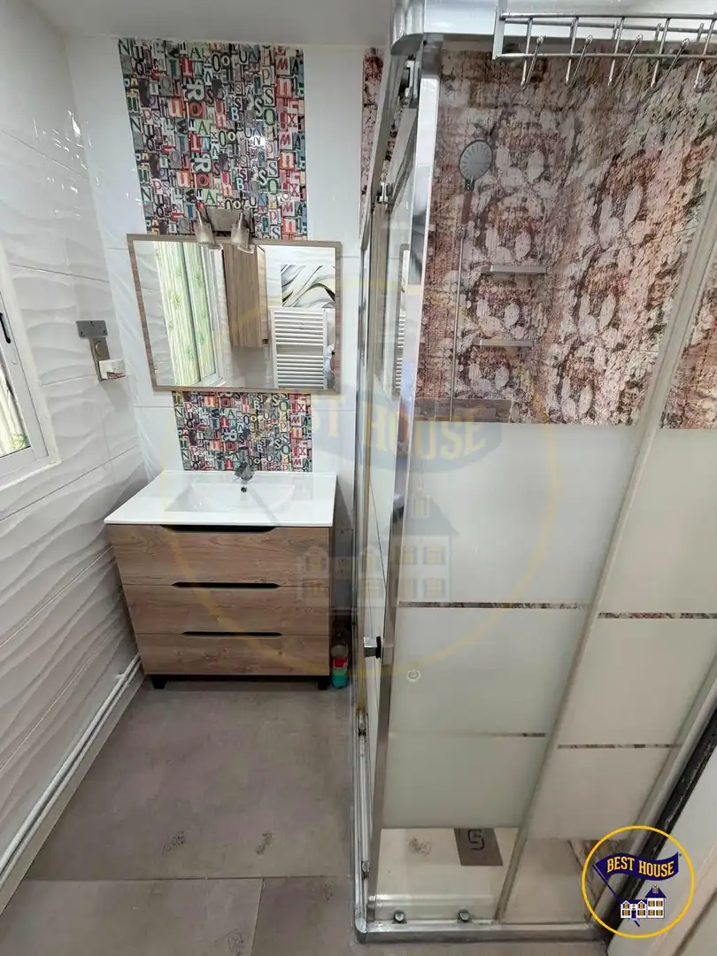 Baño de Piso en venta en Cuenca con Calefacción, Amueblado y Balcón