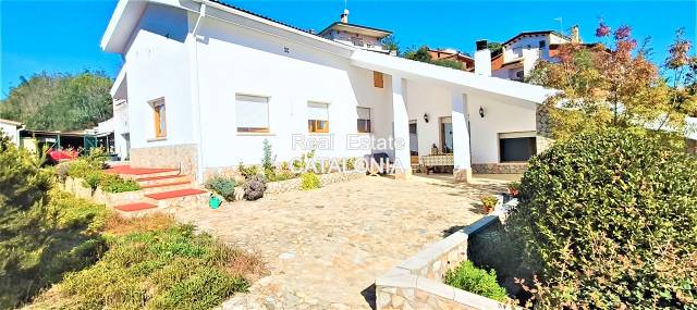 Casa-chalet en Venta en Lloret Blau - La Creu de Lloret