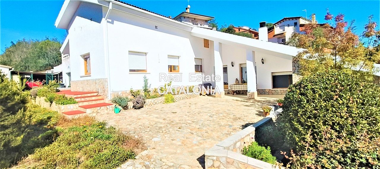 Exterior view of House or chalet for sale in Lloret de Mar  with Heating, Private garden and Terrace