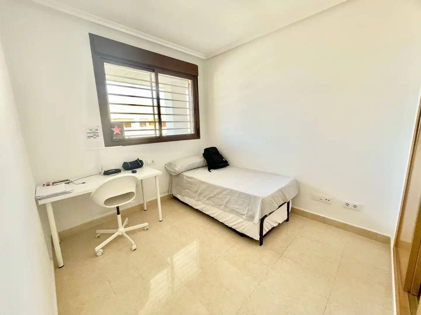 Schlafzimmer von Wohnungen zur Miete in San Pedro del Pinatar mit Klimaanlage, Schwimmbad und Möbliert