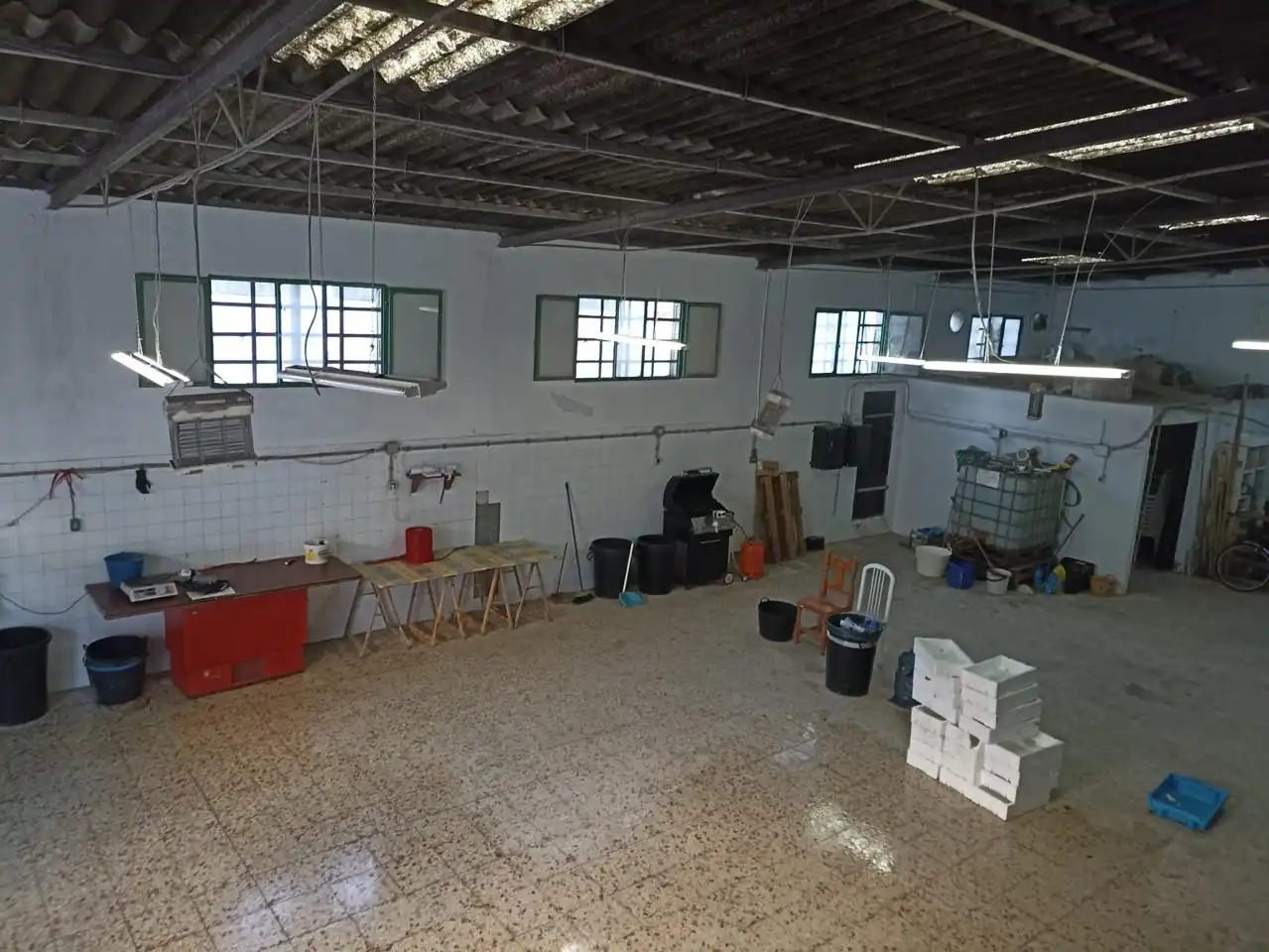 Industrial building for sale in Bonanza - Avda de Huelva - Barrio Andalucia