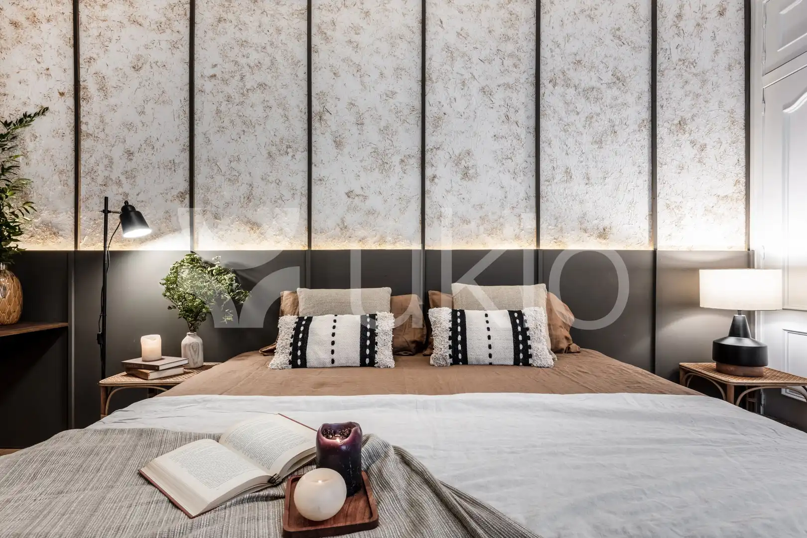 Dormitori de Apartament de lloguer en Madrid amb Aire condicionat, Calefacció i Moblat