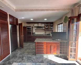 Kitchen of Flat for sale in Jerez de la Frontera  with Air Conditioner, Heating and Parquet flooring