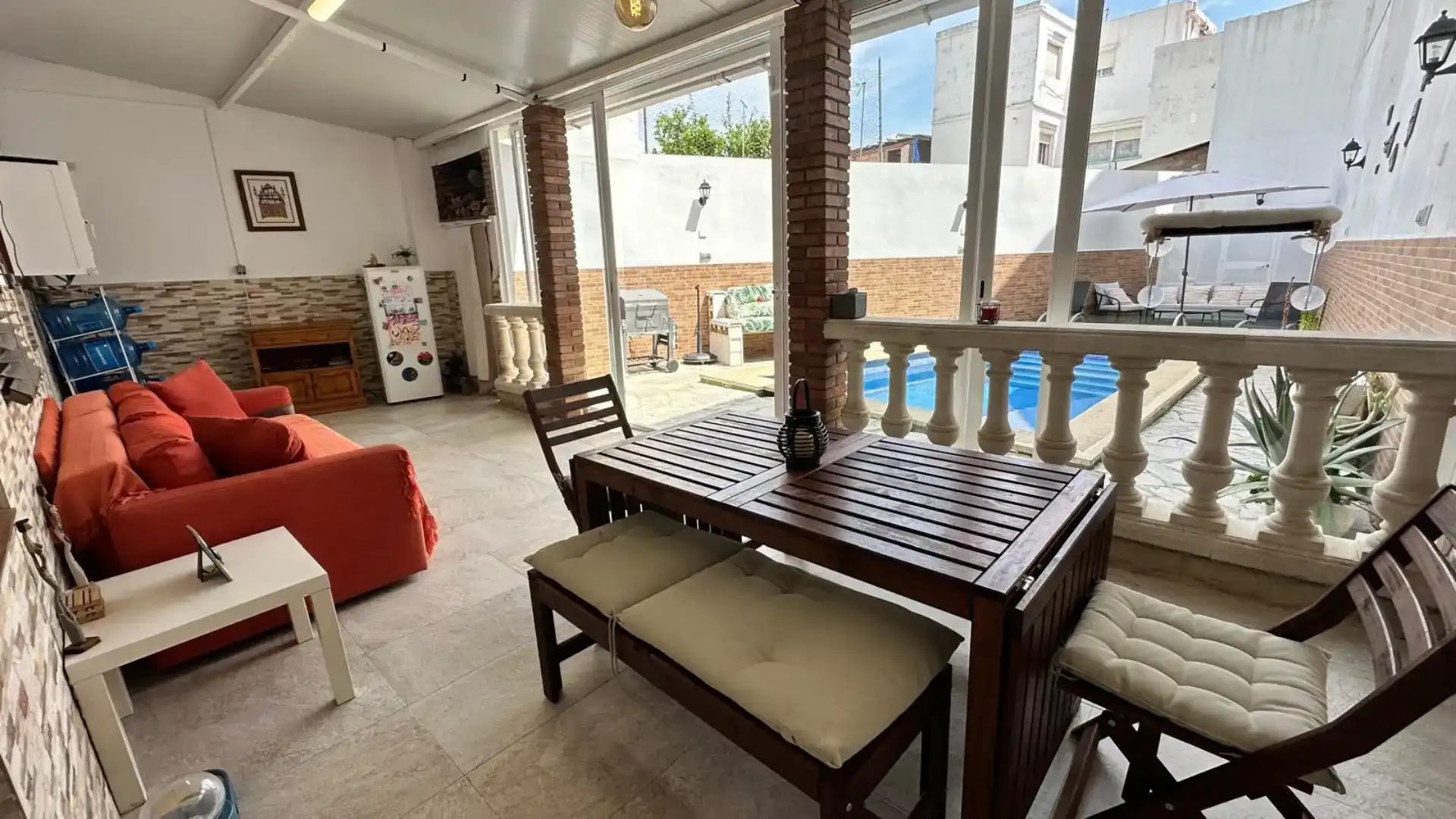 Terrassa de Casa o xalet en venda en La Línea de la Concepción amb Aire condicionat, Jardí privat i Traster