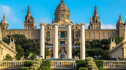 Photo 5 of Building for sale in El Camp de l'Arpa del Clot, Barcelona