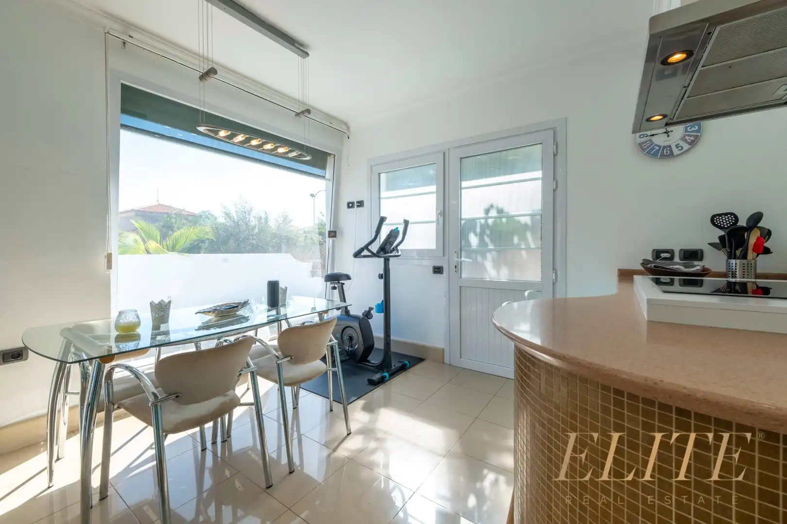 Cocina de Casa adosada en venta en San Bartolomé de Tirajana con Aire acondicionado, Jardín privado y Terraza