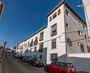 Vista exterior de Apartament en venda en  Granada Capital amb Balcó