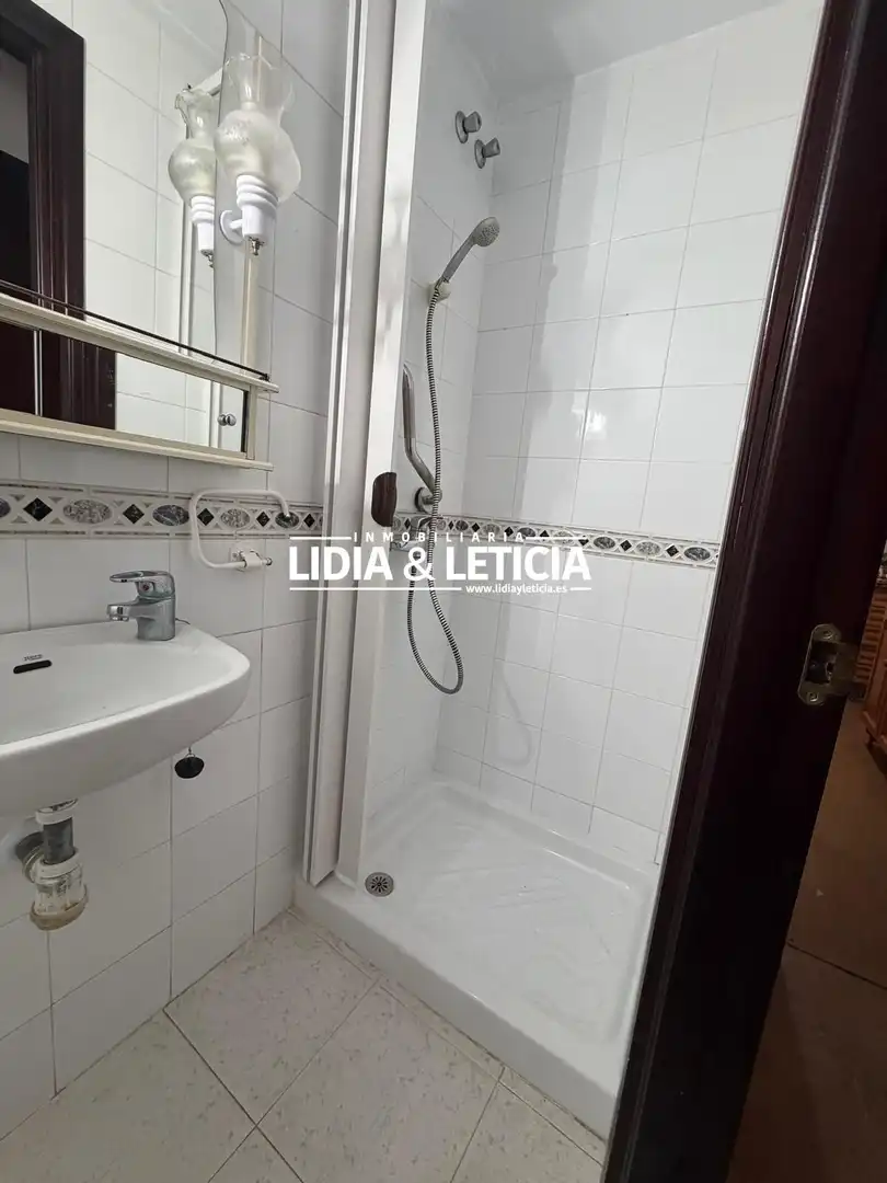 Bany de Casa adosada en venda en Alcalá de Guadaira