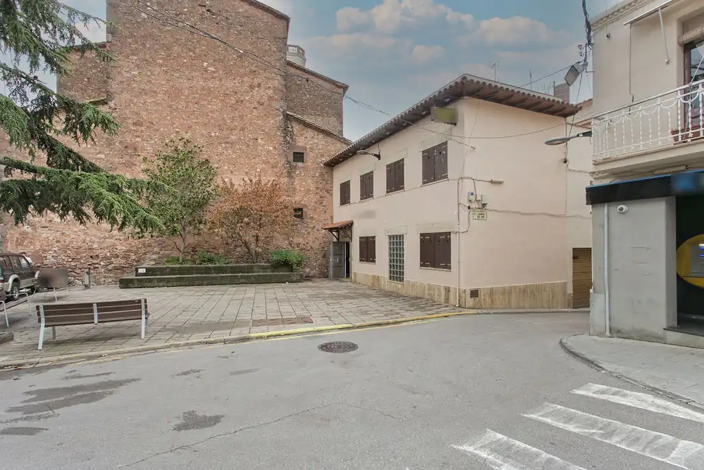 Vista exterior de Casa adosada en venda en Vacarisses