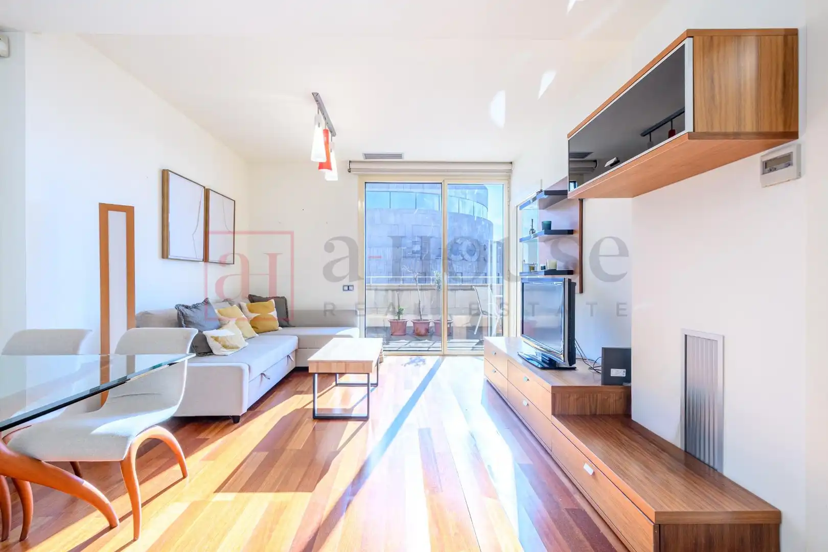 Sala de estar de Ático en venta en Barcelona con Aire acondicionado, Calefacción y Parquet