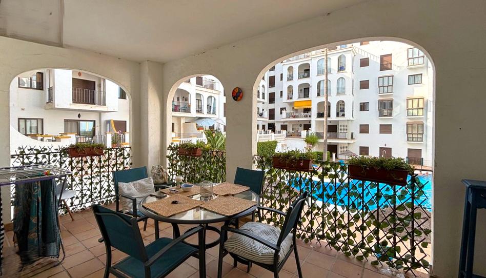 Foto 1 de Apartament en venda a Calle Los Arcos, 157, Puerto de la Duquesa, Málaga