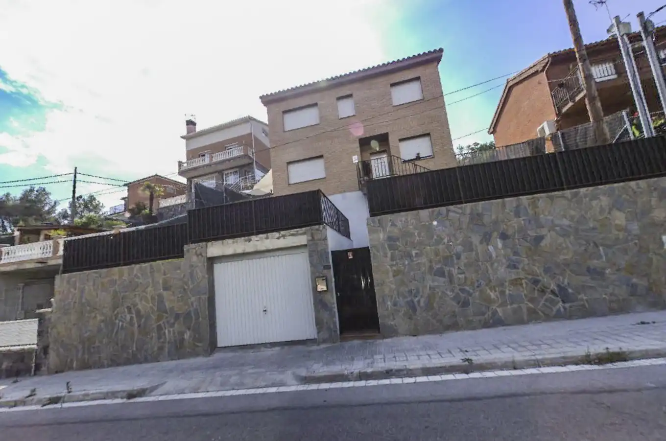 Vista exterior de Casa o xalet en venda en Rubí