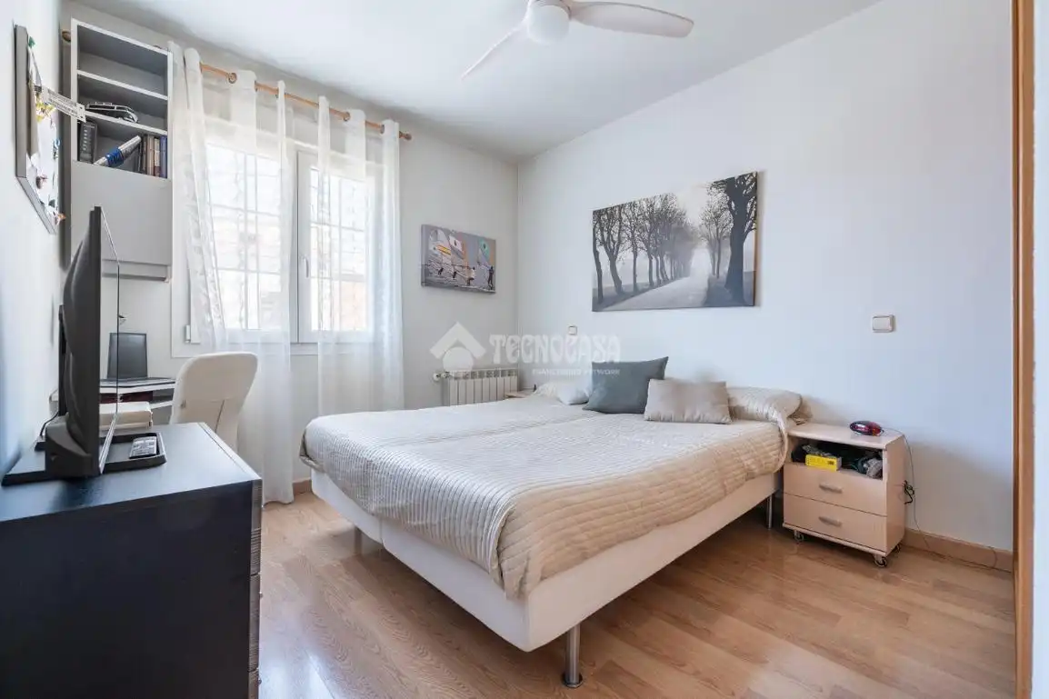 Habitación de Piso en venta en Madrid con Aire acondicionado, Trastero y Balcón