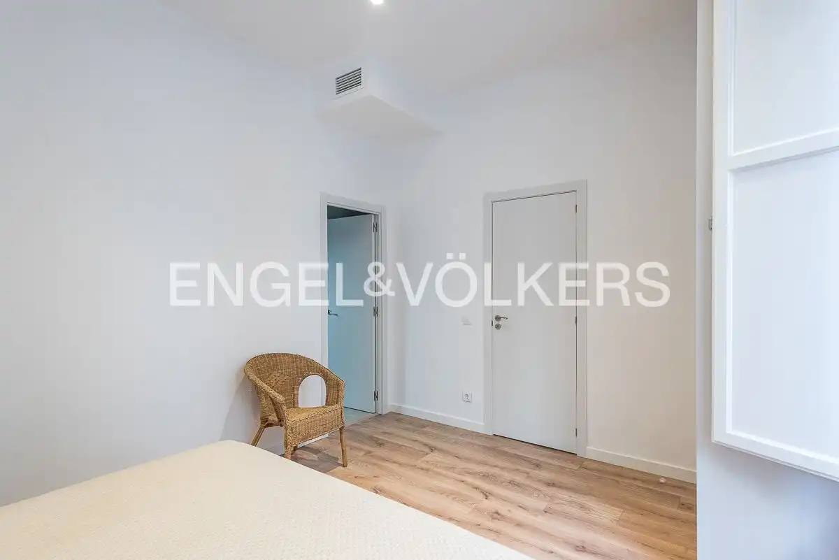 Flat with terrace to rent in Ciutat Vella, imagen 18