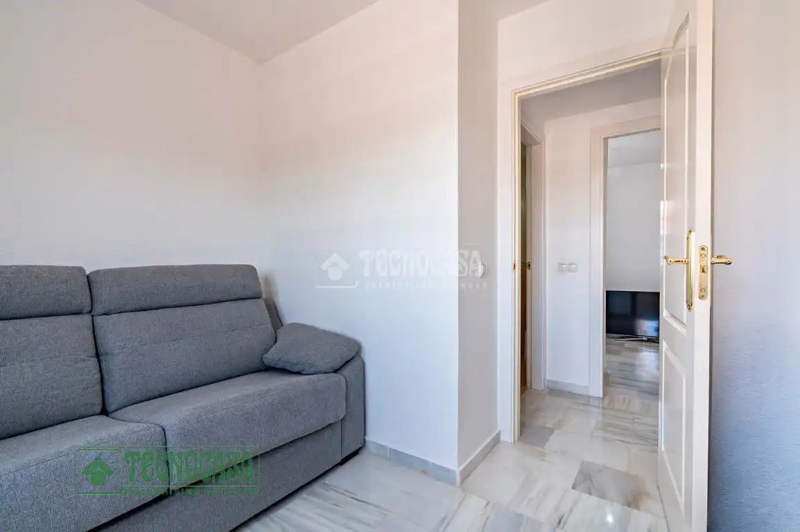 Habitación de Piso en venta en Roquetas de Mar con Aire acondicionado, Terraza y Amueblado