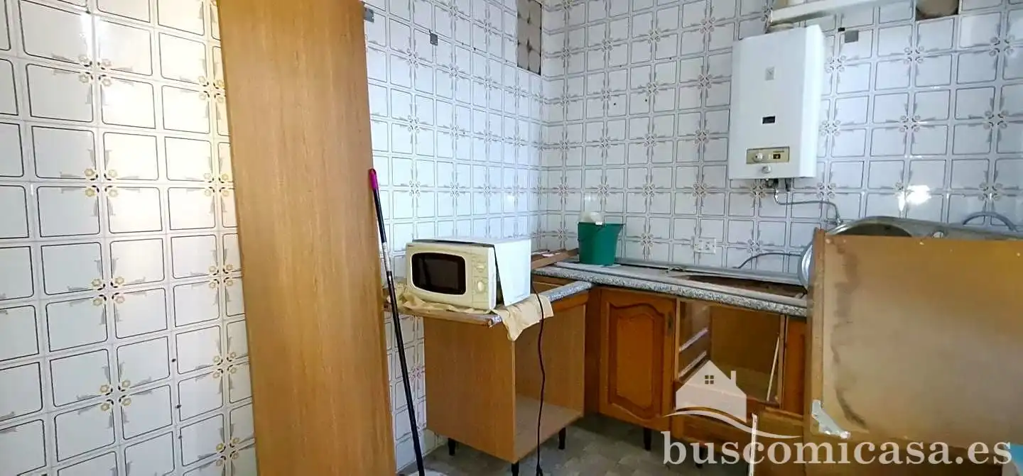 Cuina de Casa o xalet en venda en Linares amb Aire condicionat, Terrassa i Traster